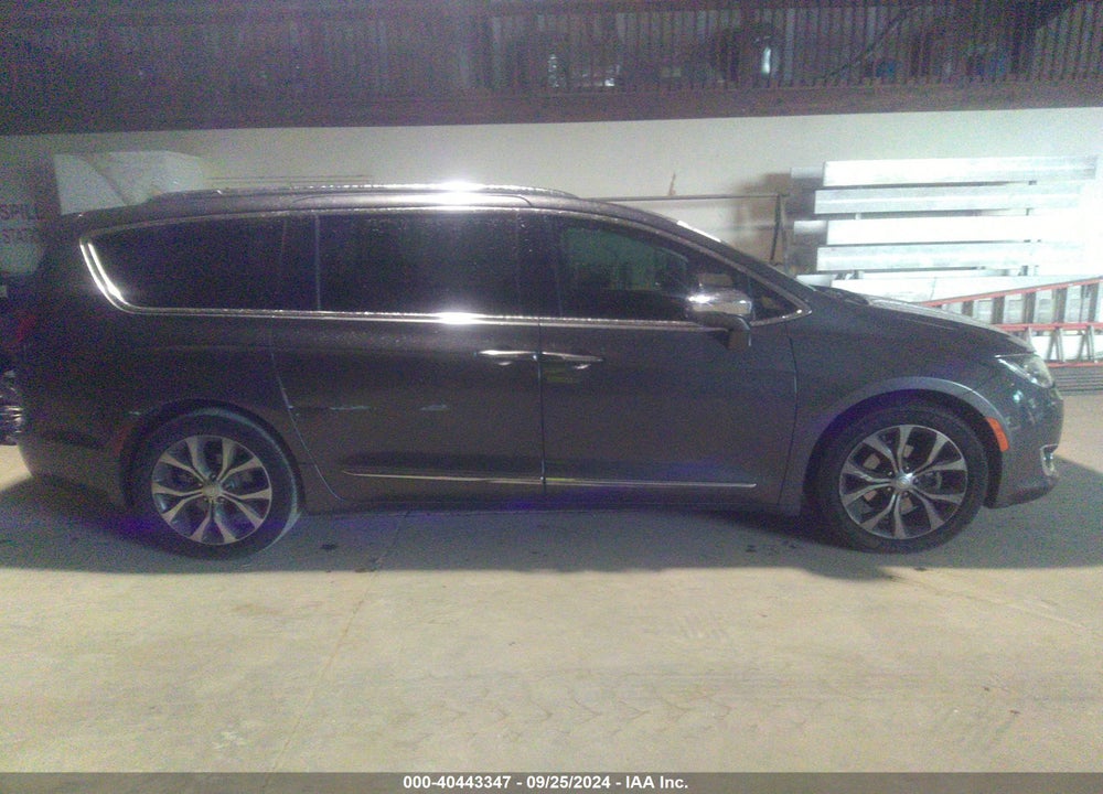 2017 CHRYSLER PACIFICA LIMITED VIN: 2C4RC1GG3HR837026