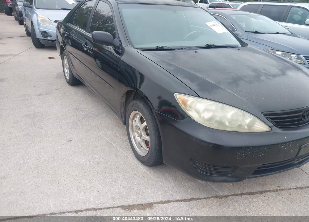 2005 TOYOTA CAMRY LE VIN: 4T1BE32K15U046541