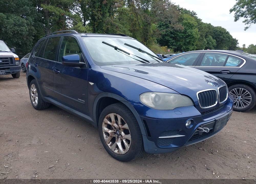2011 BMW X5 XDRIVE35I/XDRIVE35I PREMIUM/XDRIVE35I SPORT ACTIVITY VIN: 5UXZV4C54BL739251