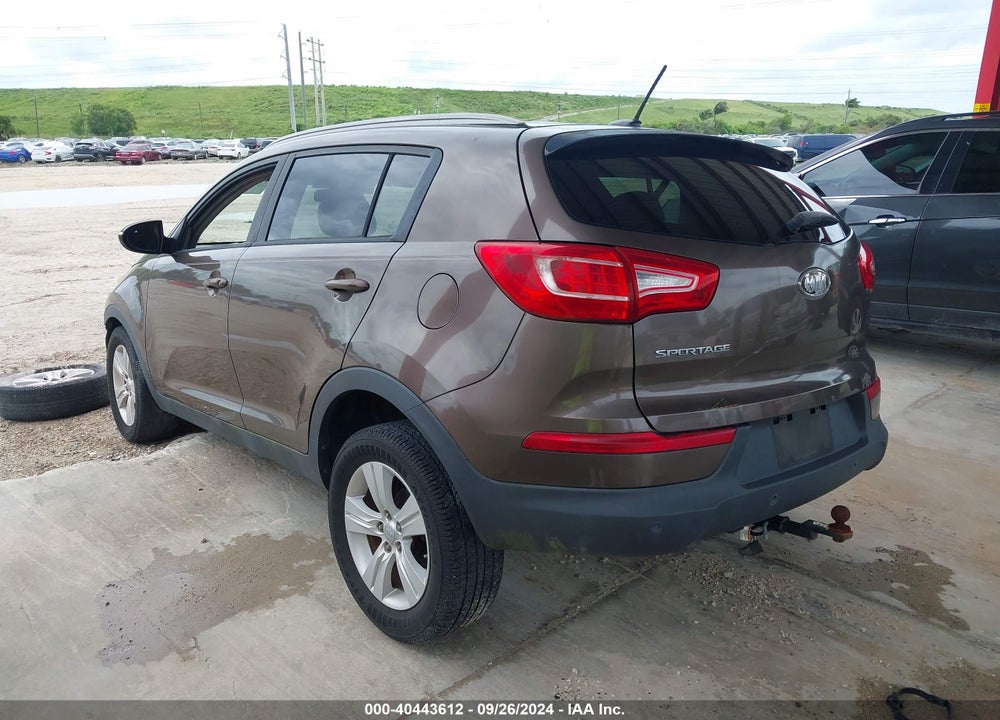 2011 KIA SPORTAGE LX VIN: KNDPB3A27B7066355