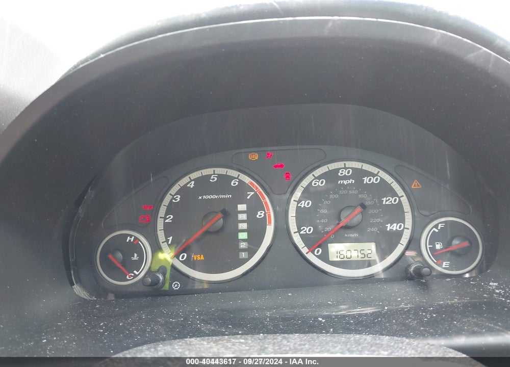 2005 HONDA CR-V LX VIN: SHSRD78505U327536