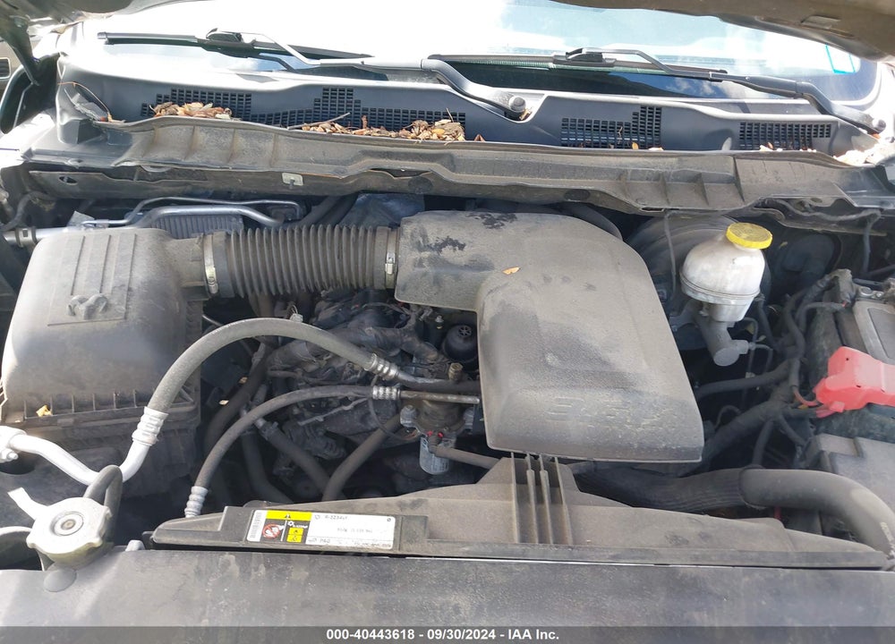 2019 RAM 1500 CLASSIC VIN: 1C6RR7FG2KS620566