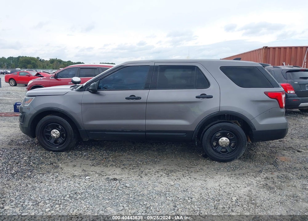 2017 FORD UTILITY POLICE INTERCEPTOR VIN: 1FM5K8AR3HGD93325
