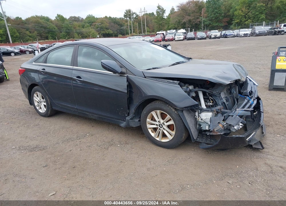 2012 HYUNDAI SONATA GLS VIN: 5NPEB4AC1CH433169