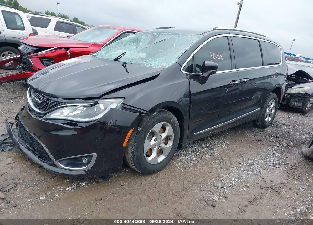 2017 CHRYSLER PACIFICA TOURING L PLUS VIN: 2C4RC1EG6HR627877