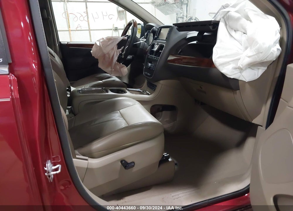 2013 CHRYSLER TOWN & COUNTRY LIMITED VIN: 2C4RC1GG7DR536303