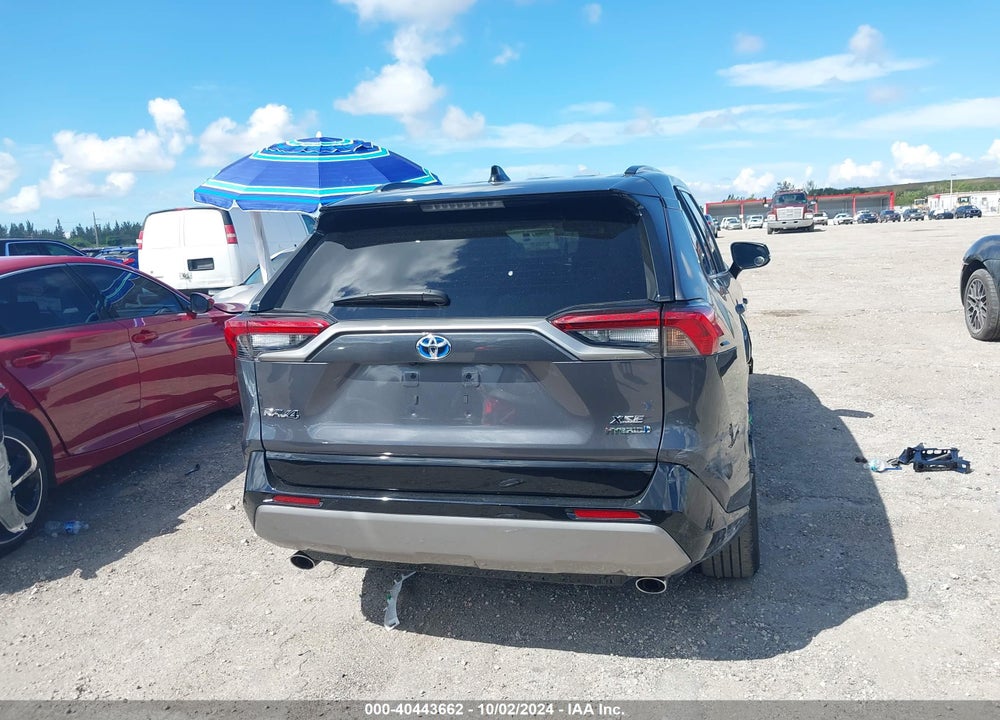 2022 TOYOTA RAV4 HYBRID XSE VIN: 2T3E6RFV8NW034783