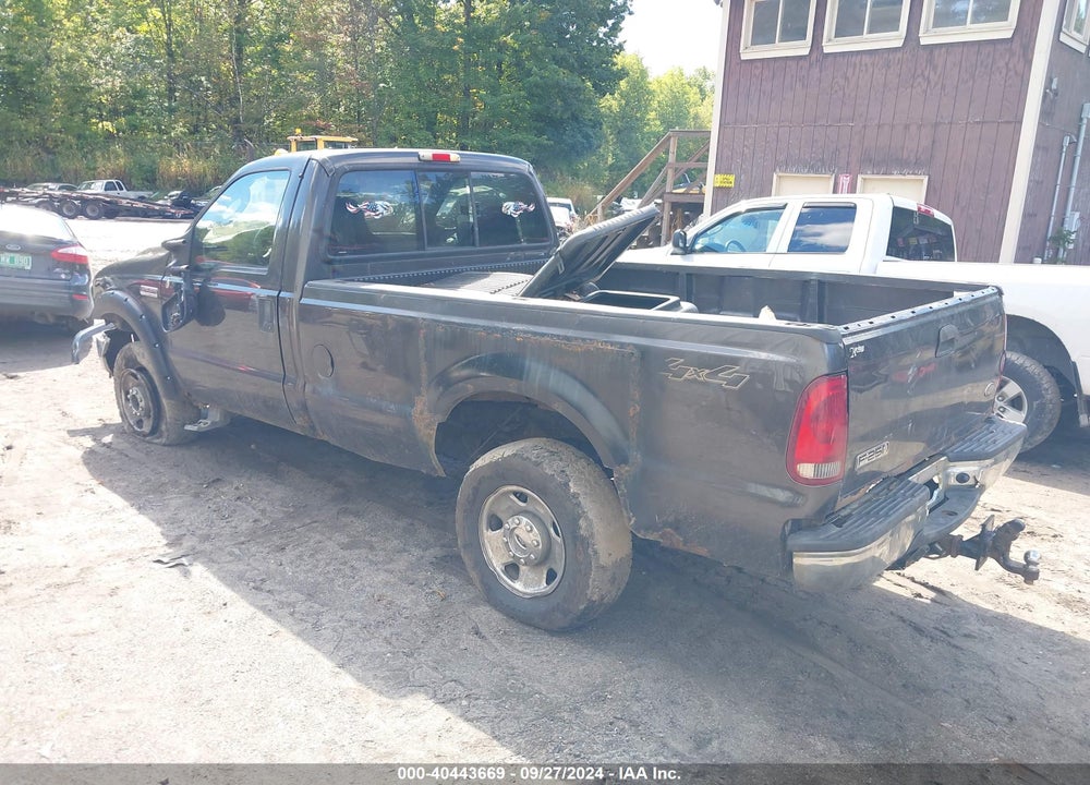 2006 FORD F-250 XL/XLT VIN: 1FTNF21586EB01986