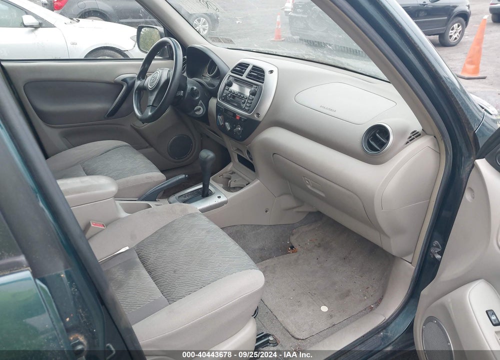 2002 TOYOTA RAV4 VIN: JTEHH20V326030804