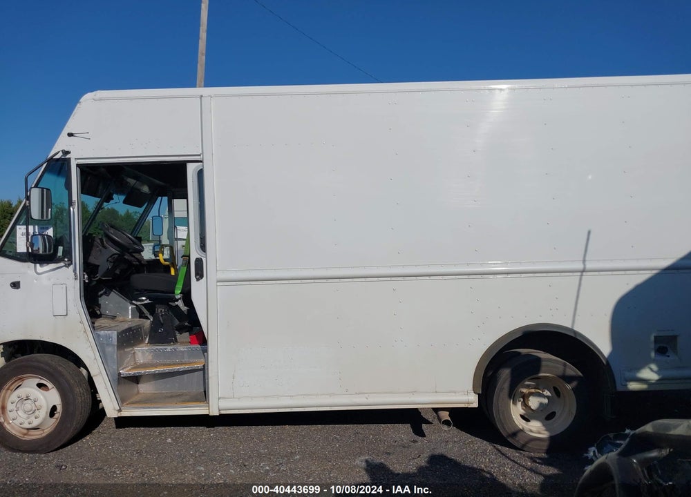 2022 FORD F-59 COMMERCIAL STRIPPED VIN: 1F64F5KNXN0A17985