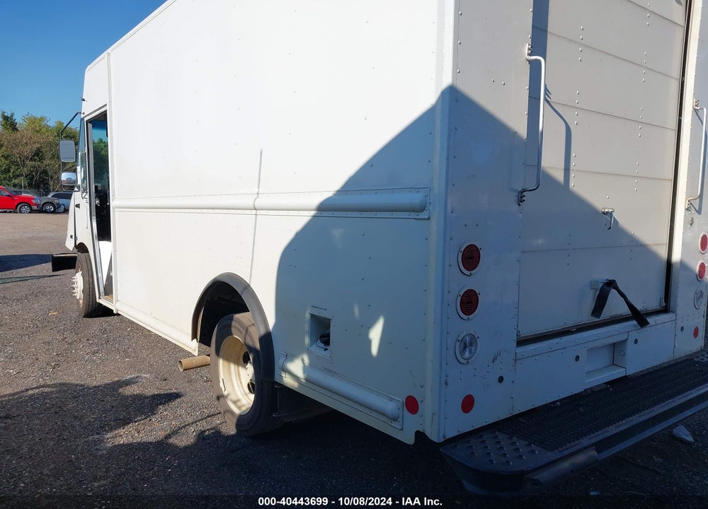 2022 FORD F-59 COMMERCIAL STRIPPED VIN: 1F64F5KNXN0A17985