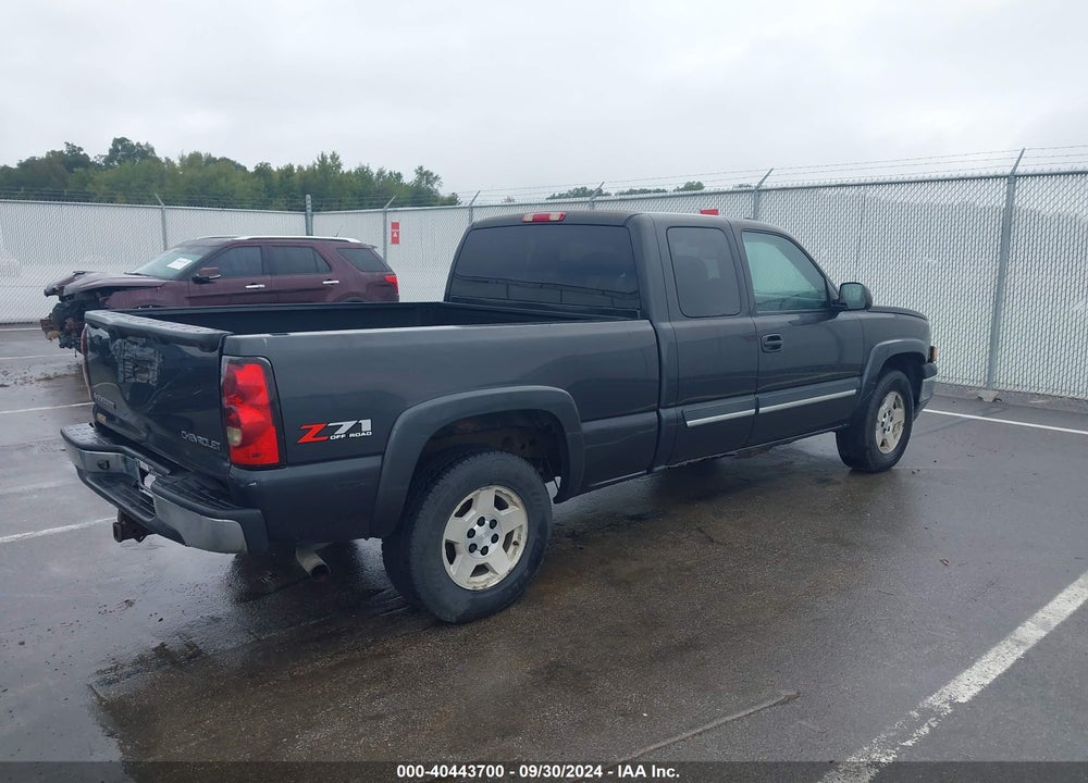2005 CHEVROLET SILVERADO 1500 Z71 VIN: 1GCEK19B15E176818