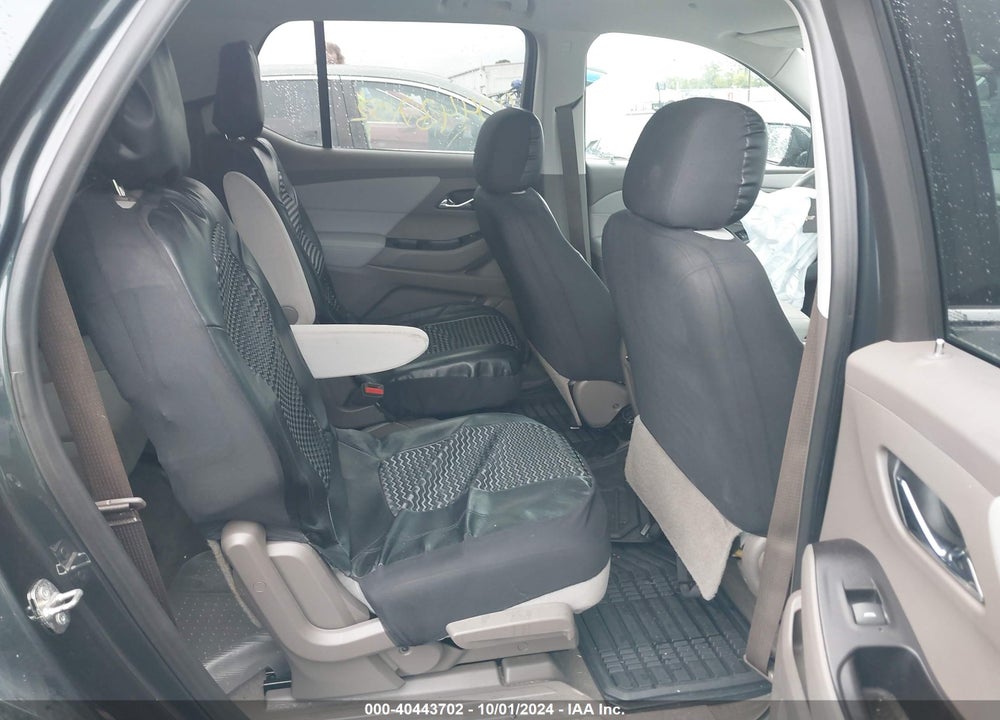 2018 CHEVROLET TRAVERSE 1LT VIN: 1GNERGKW7JJ276720