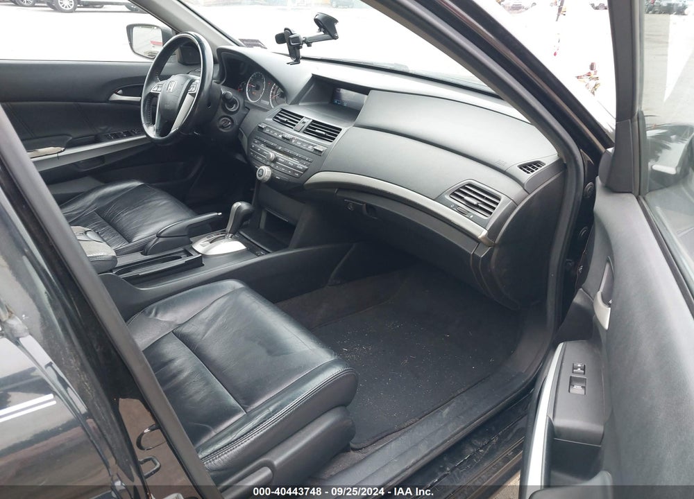 2009 HONDA ACCORD 2.4 EX-L VIN: 1HGCP26829A048805