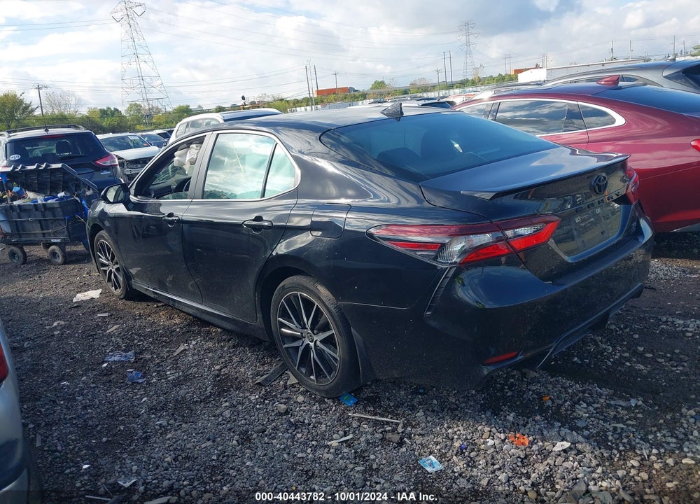2022 TOYOTA CAMRY SE AWD VIN: 4T1G11BK9NU054103