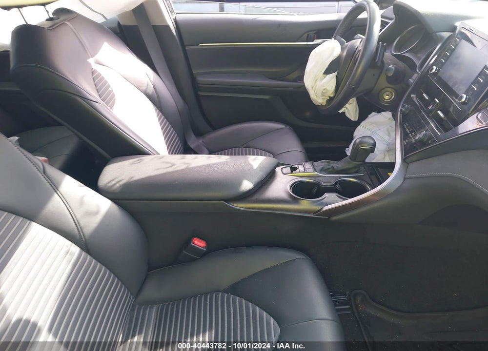 2022 TOYOTA CAMRY SE AWD VIN: 4T1G11BK9NU054103