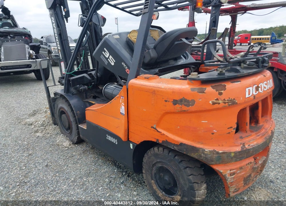 2014 DOOSAN G35S5 VIN: NA00255