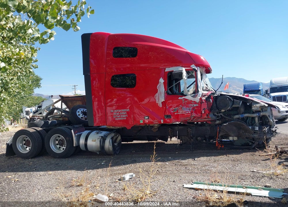 2022 VOLVO VNL VIN: 4V4NC9EH6NN299461