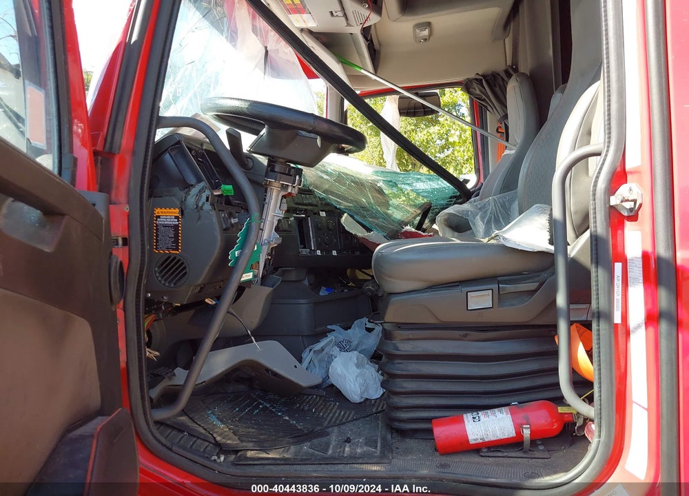 2022 VOLVO VNL VIN: 4V4NC9EH6NN299461