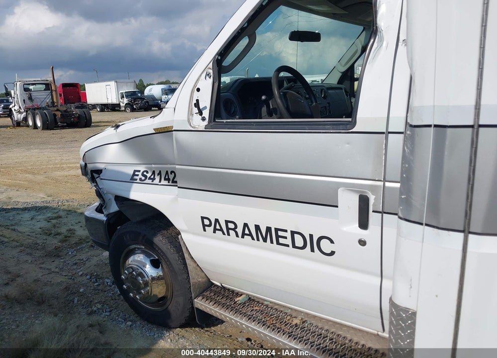 2014 FORD E-450 CUTAWAY VIN: 1FDXE4FS5EDA87096