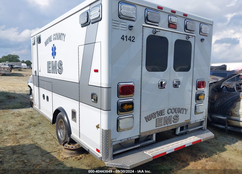 2014 FORD E-450 CUTAWAY VIN: 1FDXE4FS5EDA87096