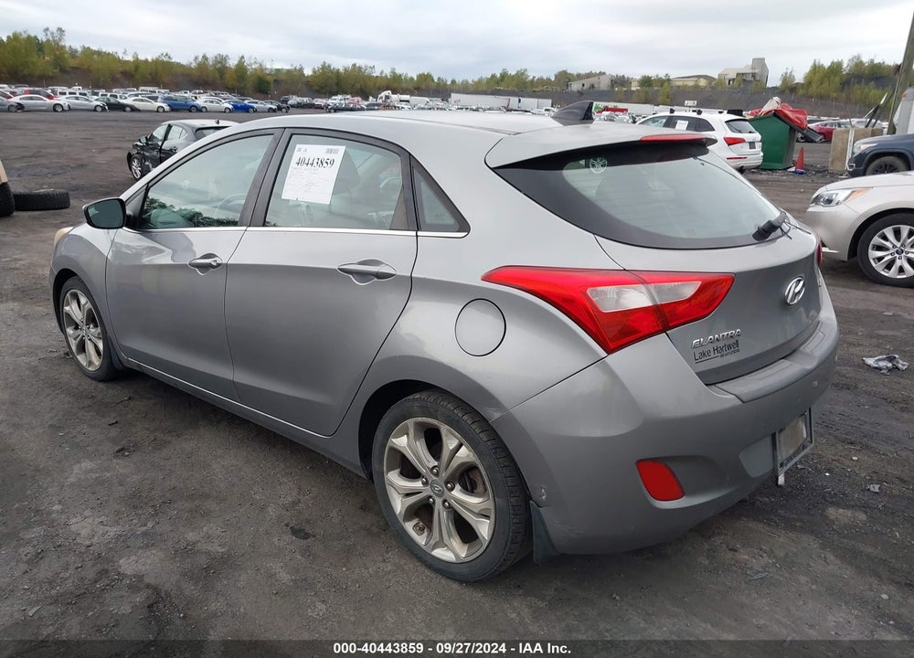 2013 HYUNDAI ELANTRA GT BASE W/BLUE VIN: KMHD35LE7DU126167