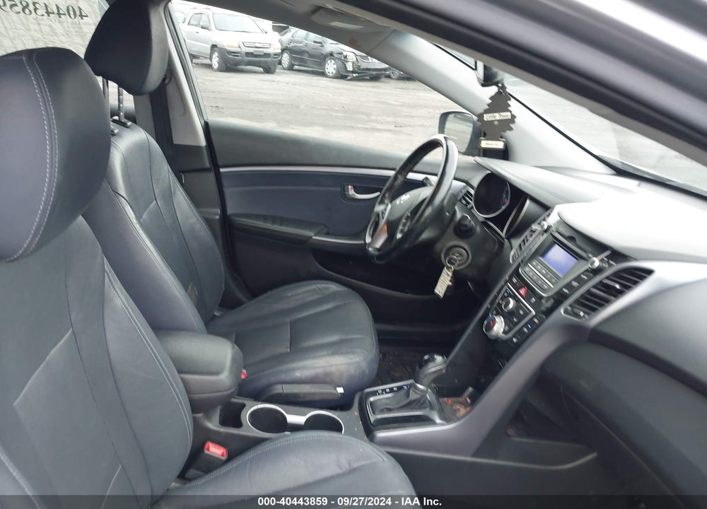 2013 HYUNDAI ELANTRA GT BASE W/BLUE VIN: KMHD35LE7DU126167