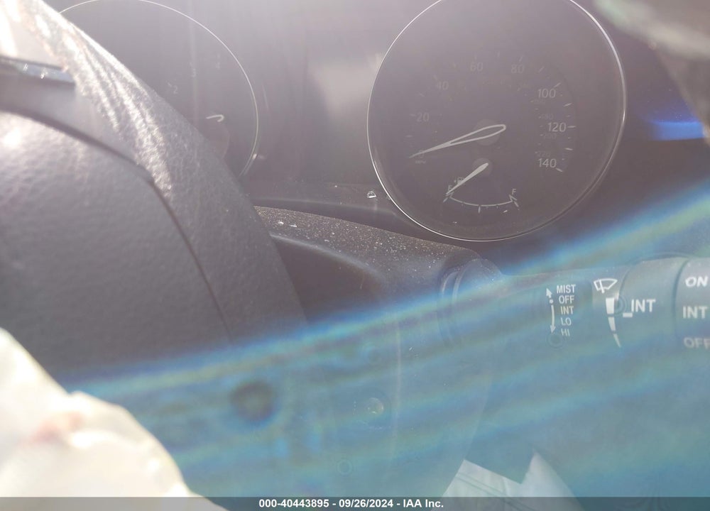 2021 TOYOTA C-HR XLE VIN: JTNKHMBXXM1106793
