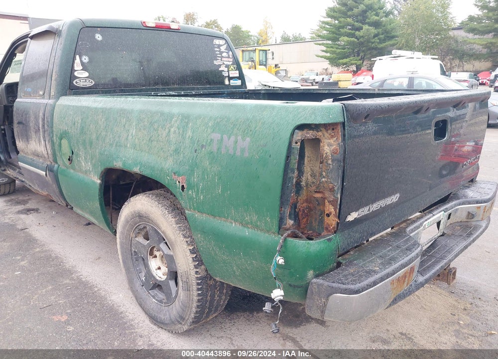 2005 CHEVROLET SILVERADO 1500 LS VIN: 1GCEK19B25E126736