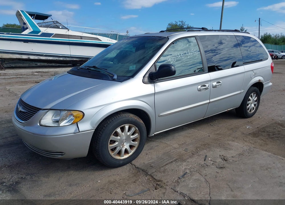 2002 CHRYSLER TOWN & COUNTRY EX VIN: 2C8GP74L82R779890