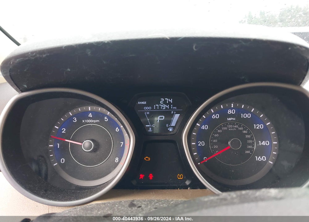2013 HYUNDAI ELANTRA VIN: KMHDH4AE3DU613106