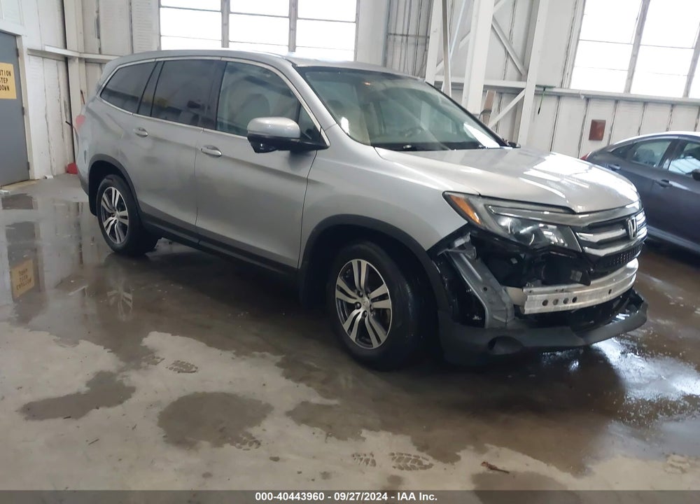 2018 HONDA PILOT EX-L VIN: 5FNYF5H57JB032932