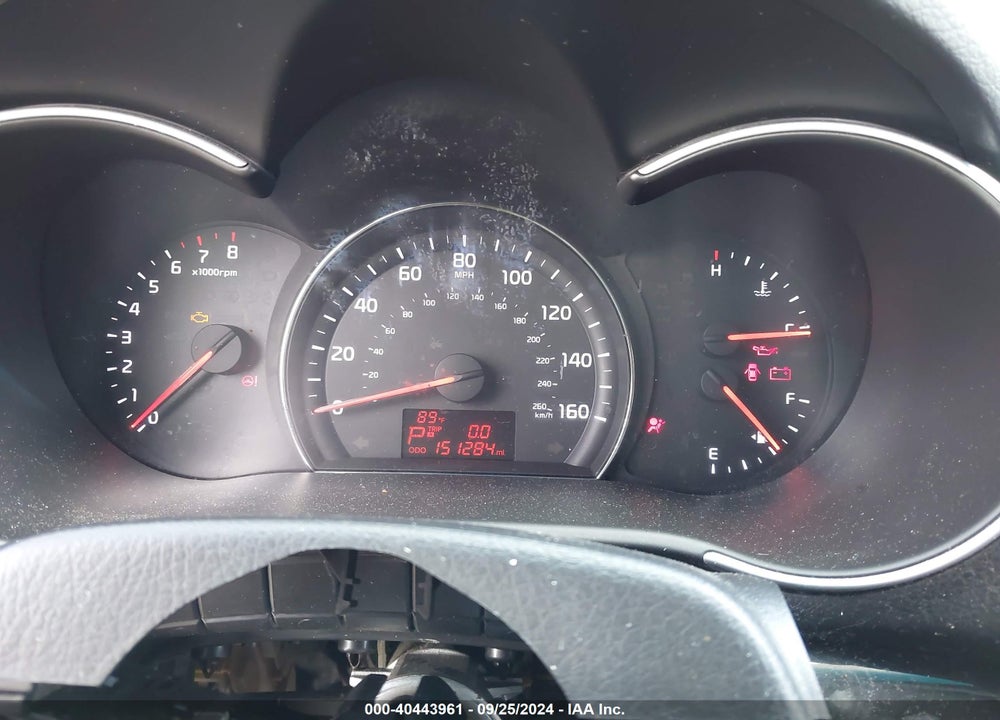 2014 KIA SORENTO LX VIN: 5XYKT4A6XEG425589