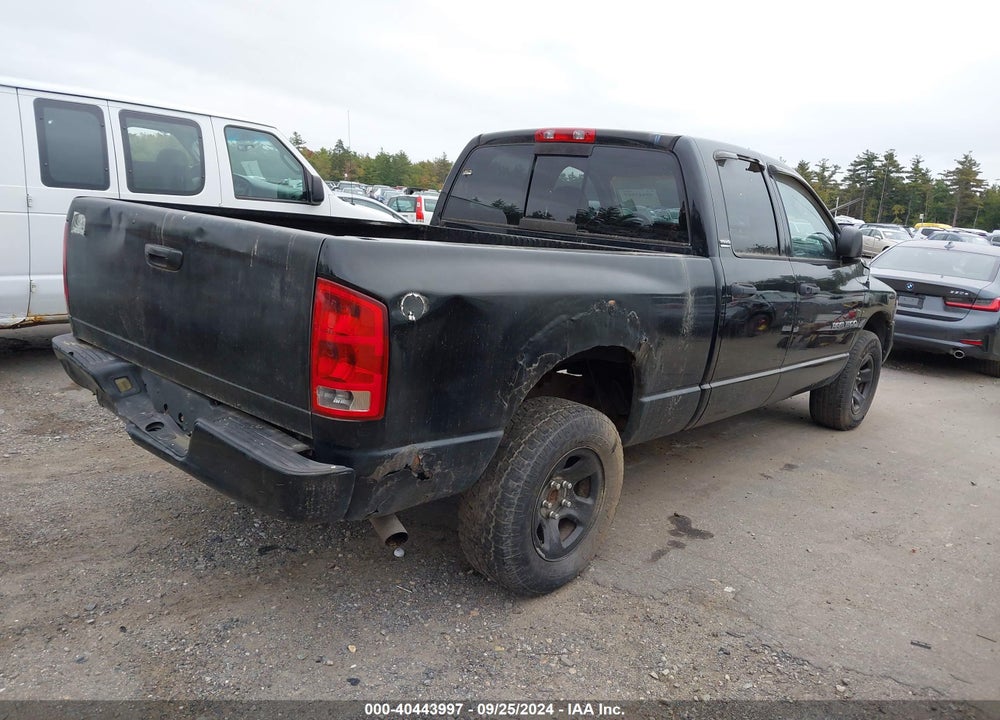 2002 DODGE RAM 1500 ST VIN: 1D7HU18N02J215913