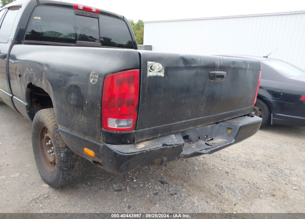2002 DODGE RAM 1500 ST VIN: 1D7HU18N02J215913