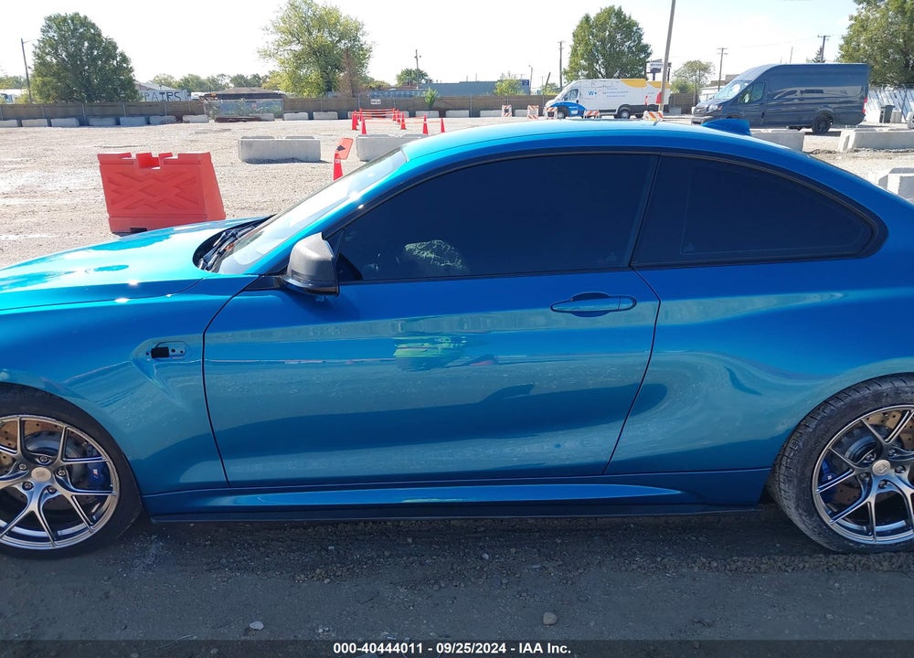 2017 BMW M2 VIN: WBS1H9C37HV888678
