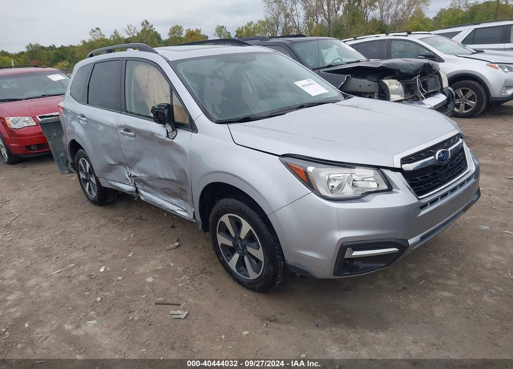 2018 SUBARU FORESTER 2.5I PREMIUM VIN: JF2SJAEC2JH424685