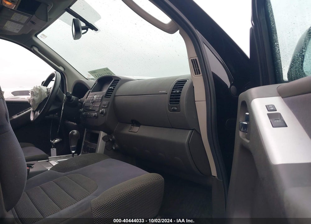 2010 NISSAN PATHFINDER SE VIN: 5N1AR1NN9AC613590
