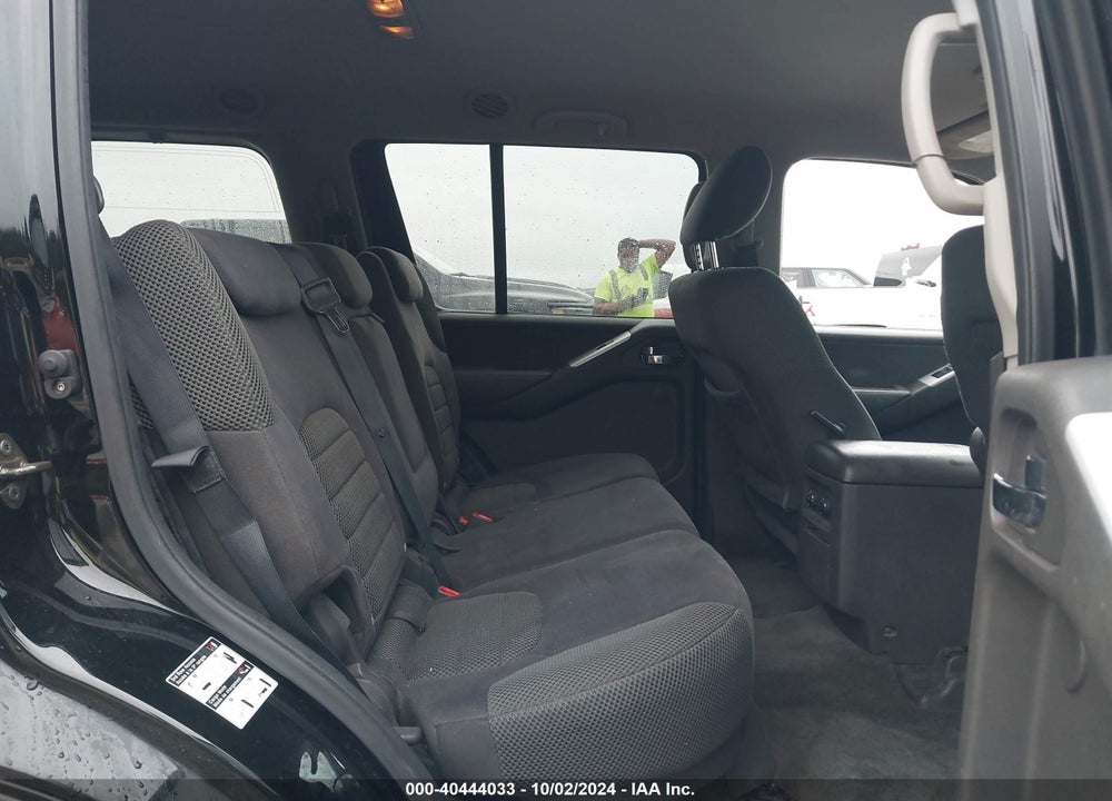 2010 NISSAN PATHFINDER SE VIN: 5N1AR1NN9AC613590