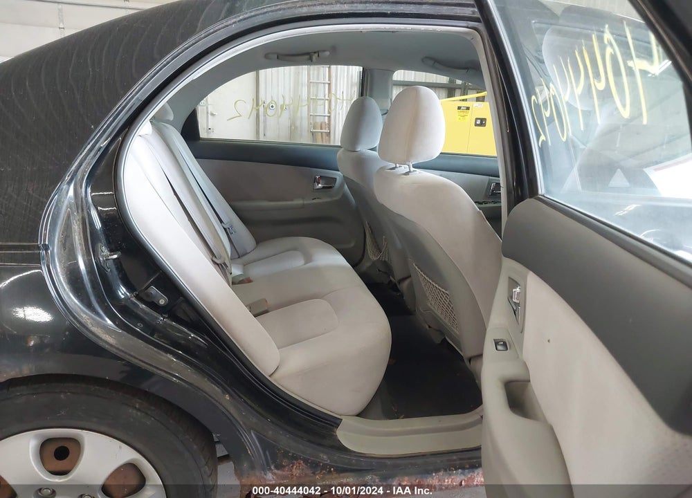 2007 KIA SPECTRA EX VIN: KNAFE121575441611
