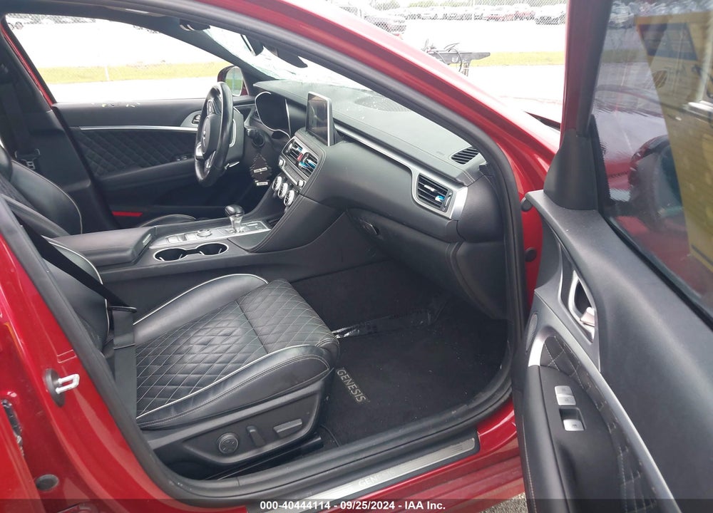 2021 GENESIS G70 3.3T RWD VIN: KMTG34LE4MU070590
