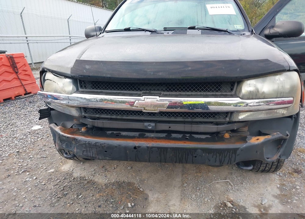 2005 CHEVROLET TRAILBLAZER LS VIN: 1GNDT13SX52313183