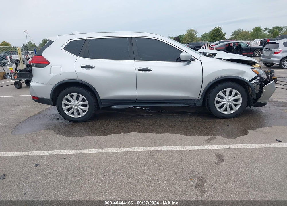 2017 NISSAN ROGUE S VIN: KNMAT2MT6HP541584