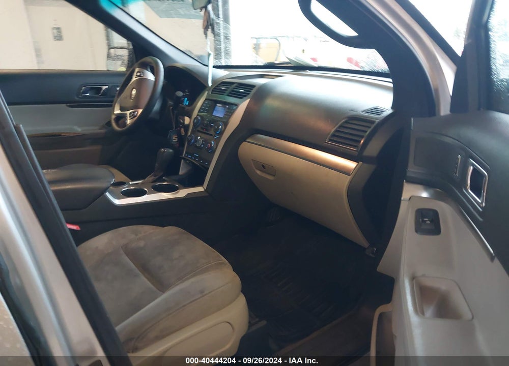 2014 FORD EXPLORER VIN: 1FM5K7B87EGA85117