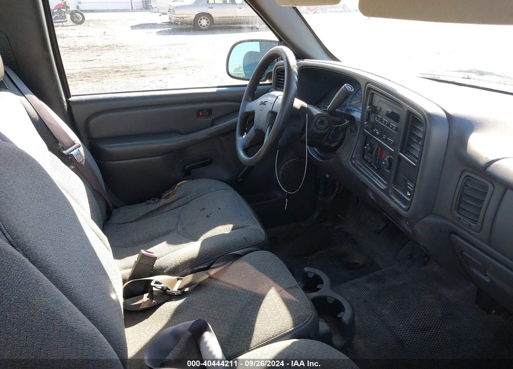 2004 GMC SIERRA 1500 WORK TRUCK VIN: 1GTEC14X04Z109327