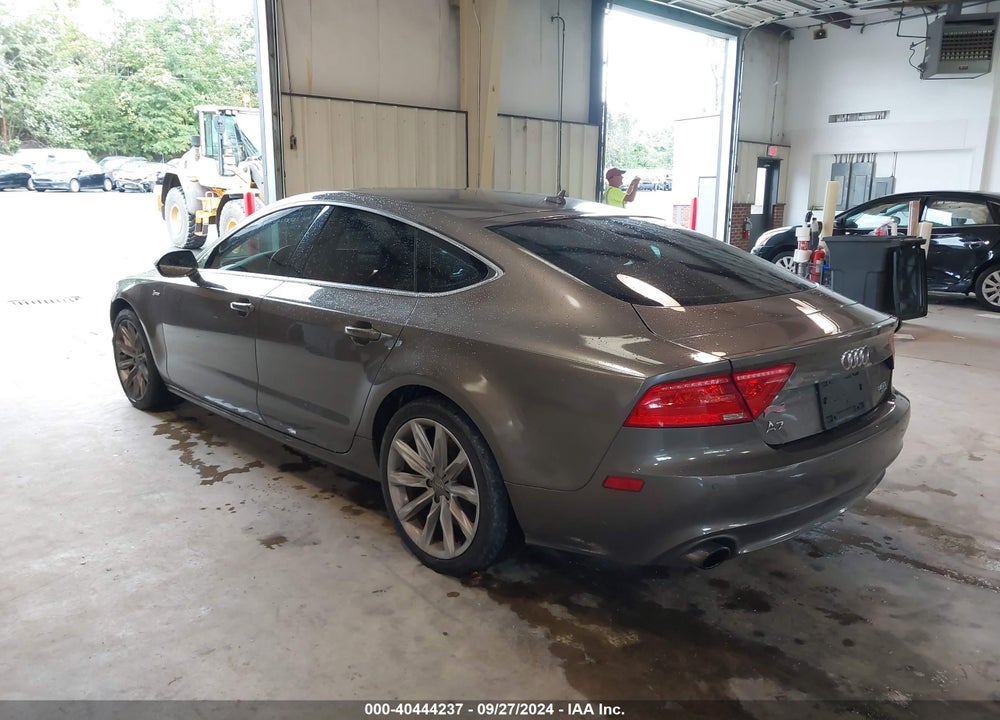2012 AUDI A7 PREMIUM VIN: WAUSGAFC1CN002498