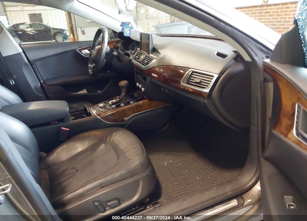 2012 AUDI A7 PREMIUM VIN: WAUSGAFC1CN002498