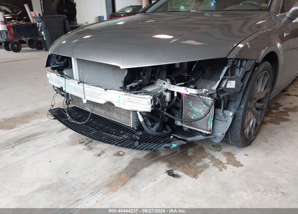 2012 AUDI A7 PREMIUM VIN: WAUSGAFC1CN002498