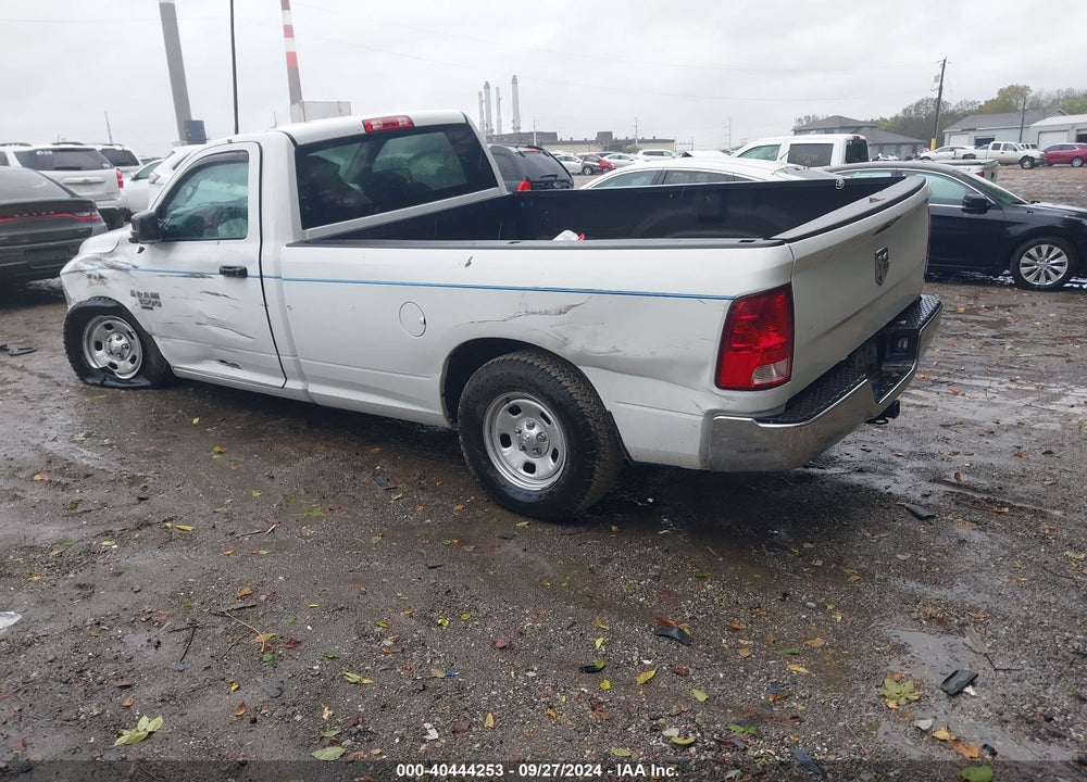 2019 RAM 1500 CLASSIC TRADESMAN REGULAR CAB 4X2 8' BOX VIN: 3C6JR6DT3KG536139
