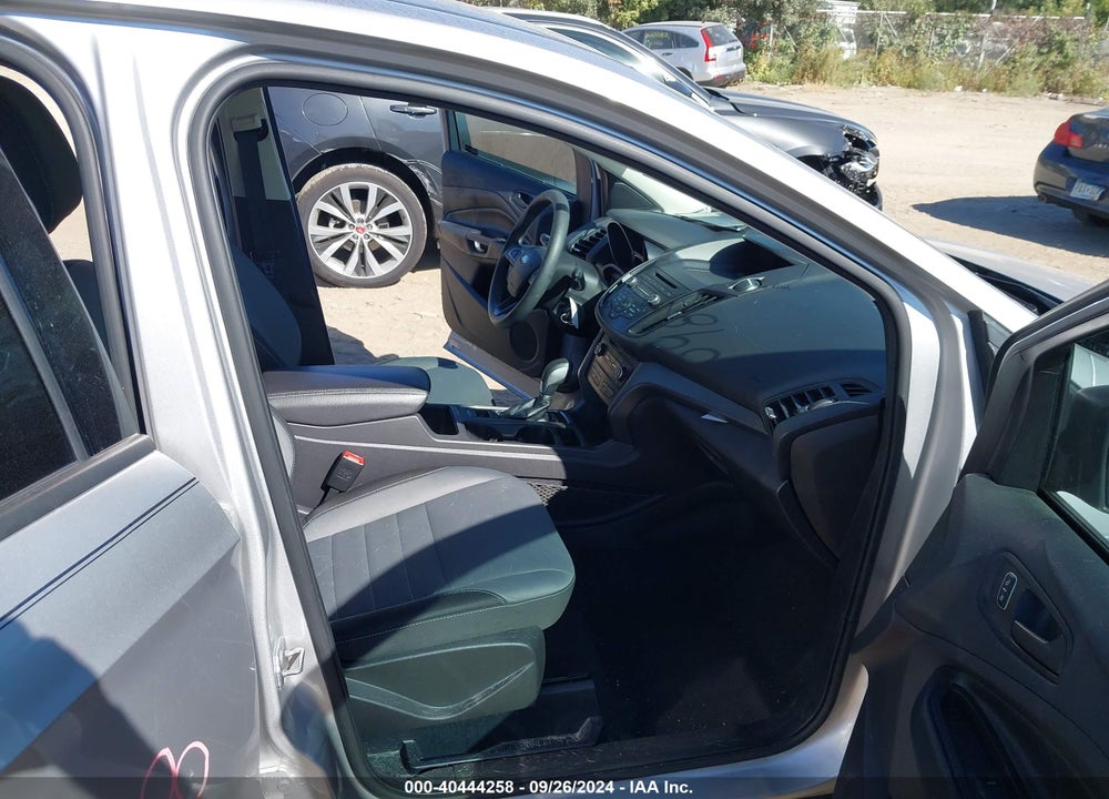 2017 FORD ESCAPE S VIN: 1FMCU0F70HUA57434